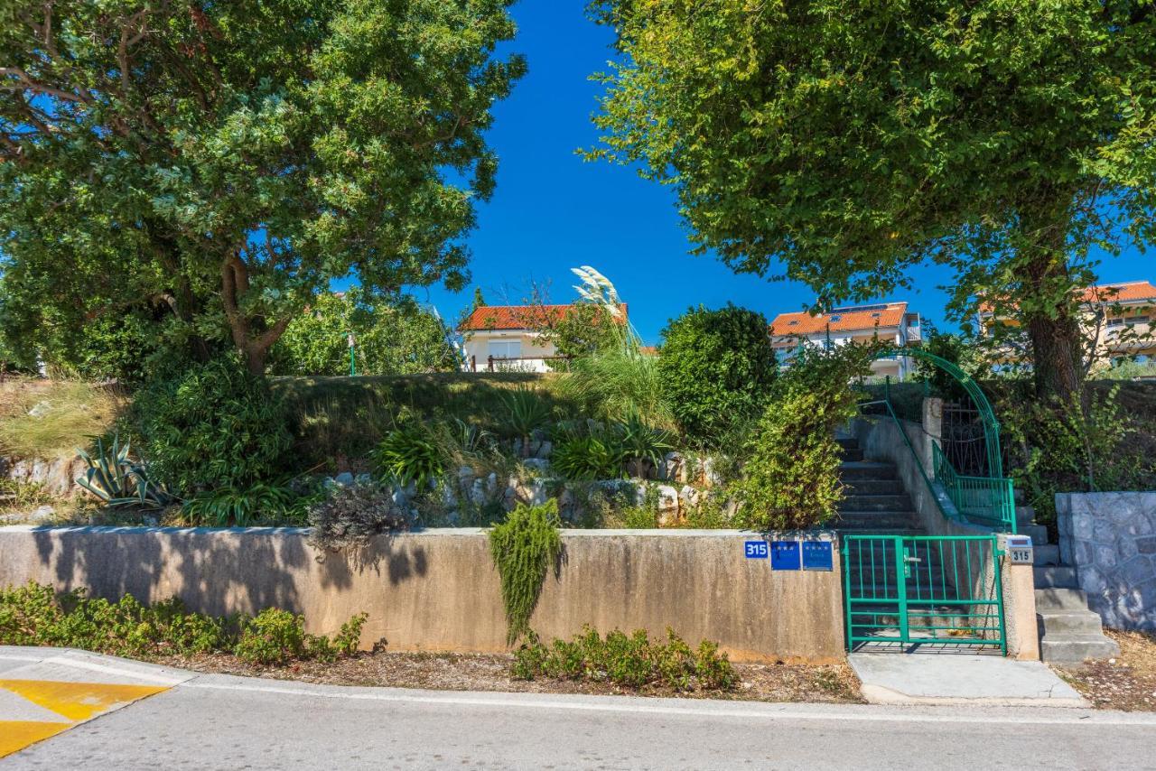 Apartments Star By The Sea Cizici Luaran gambar