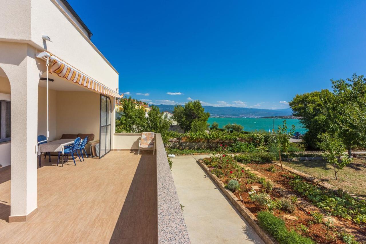 Apartments Star By The Sea Cizici Luaran gambar