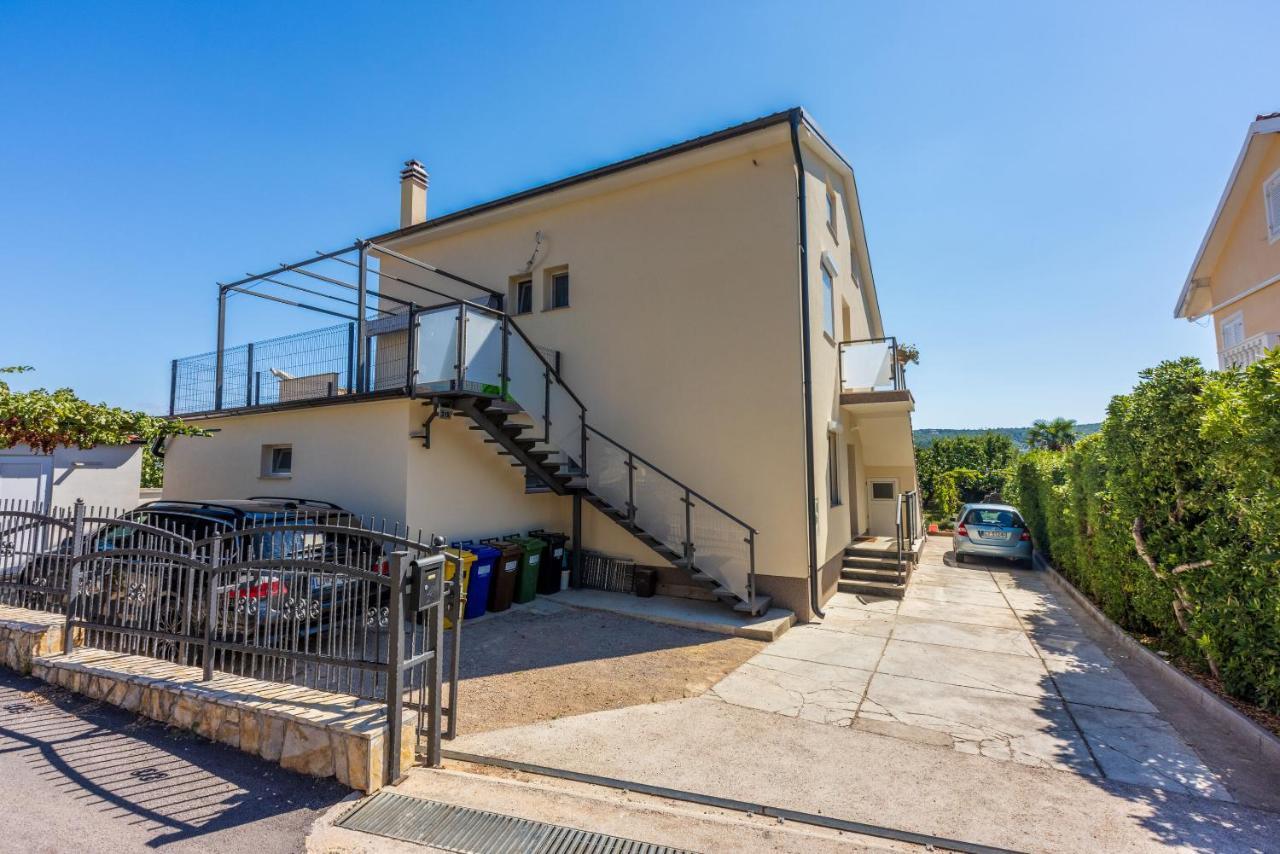 Apartments Star By The Sea Cizici Luaran gambar